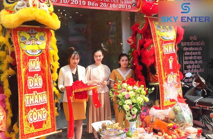 CUNG CẤP ĐOÀN LÂN SƯ RỒNG KHAI TRƯƠNG MS.TEE BEAUTY
